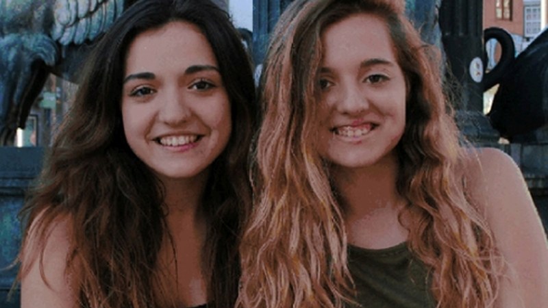 Maskota lehiaketa eta Sofia&Nuria kontzertuan, zapatuan El Corte Ingleseko terrazan