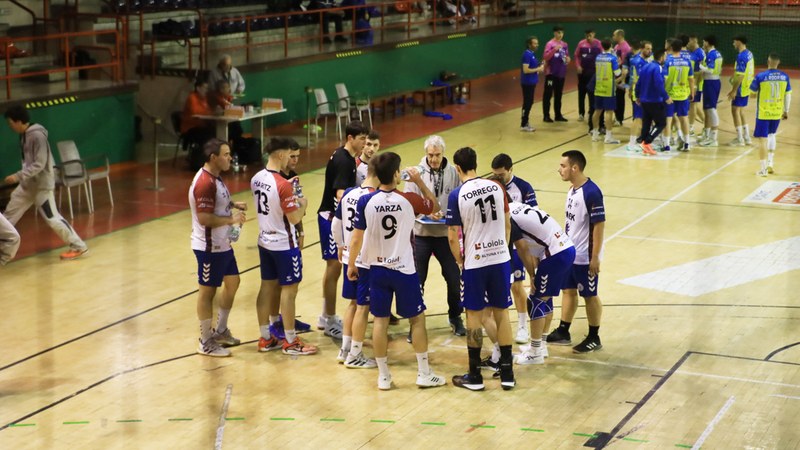 Mek Eibar-ek berdindu egin zuen Ereintzaren kantxan