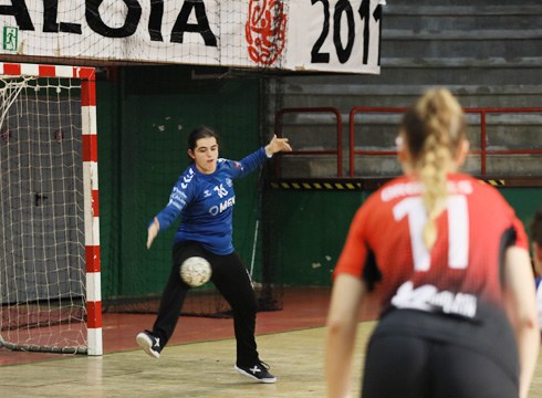 Mek Eibar Eskubaloia-Beti Onak bihar Ohorezko Zilarrezko Mailako partiduan