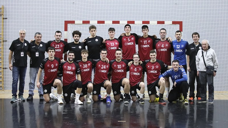 Mek Eibar Eskubaloiak garaipen garrantzitsua lortu zuen Utebon (32-34)