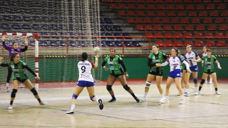 Mek Eibar Eskubaloiko ordezkariak garaile izan dira asteburuan