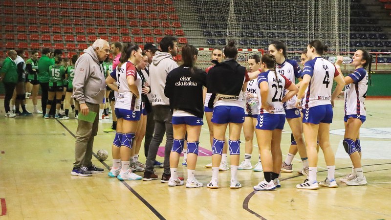 Mek Eibar Eskubaloiko taldeek Euskal Kopari ekin diote dagoeneko