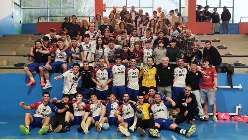 Mek Eibarko gizonezkoen bigarren taldeak hurrengo faserako txartela lortu du
