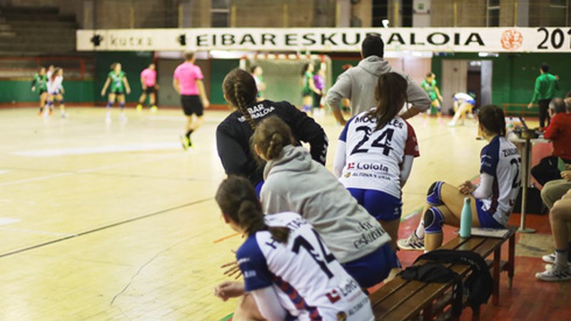 Mek Eibarko gizonezkoen taldeak Egian irabazi zuen eta emakumezkoenak Ipuruan galdu