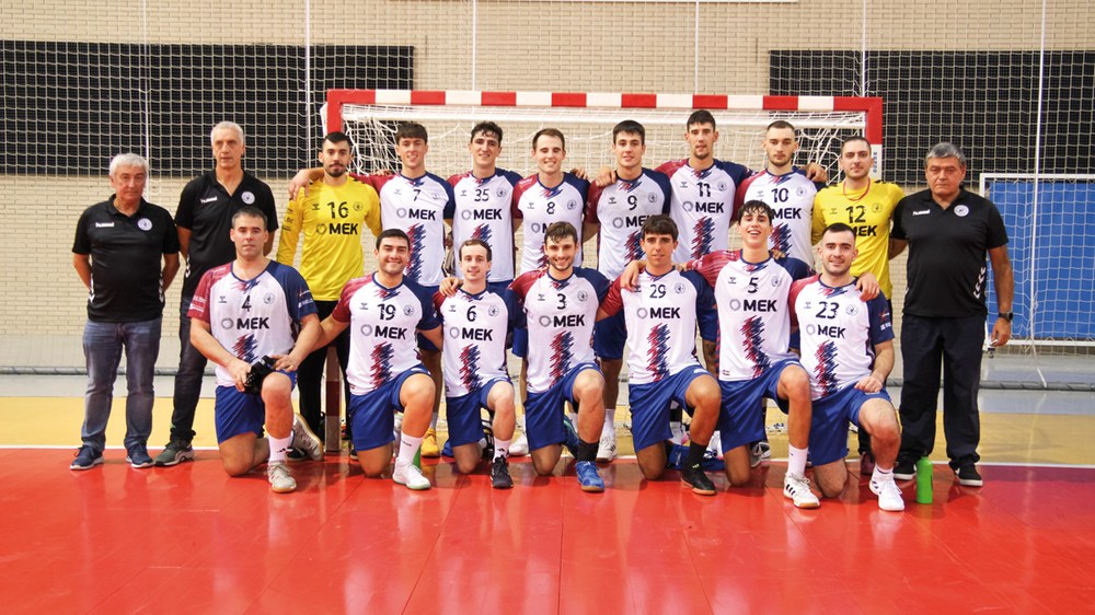 Mek-eko gizonezkoen garaipen erraza, emakumezkoen porrot garbia