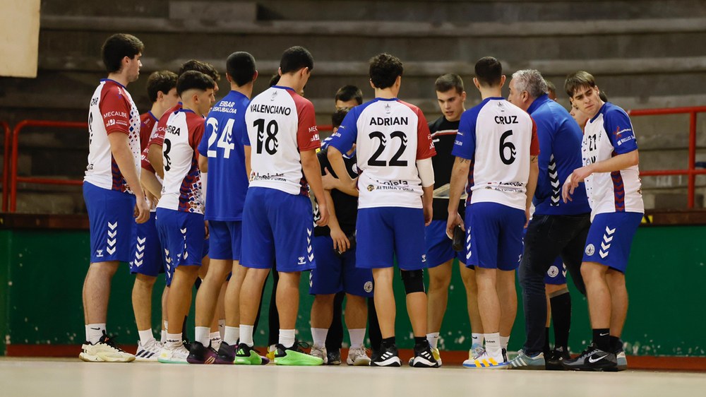 Mek Eskubaloiko gizonezkoen bigarren taldeak play-offeko finala galdu zuen atzo