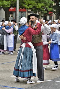 Memoria eta dantza eskutik, Eibarko 61. Euskal Jaian