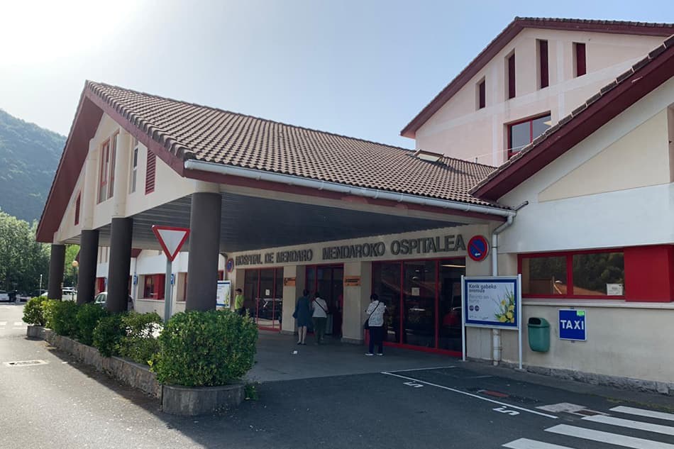 Mendaroko ospitala normaltasunez dabil lanean dagoeneko