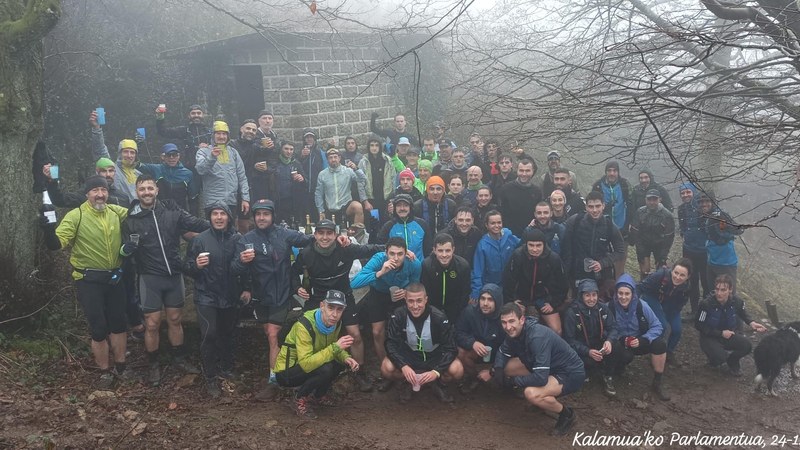 Mendian eman zioten hasiera Gabonei hainbat eibartarrek