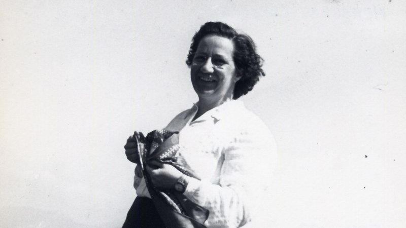 Mercedes Kareaga, ahanzturatik argitara