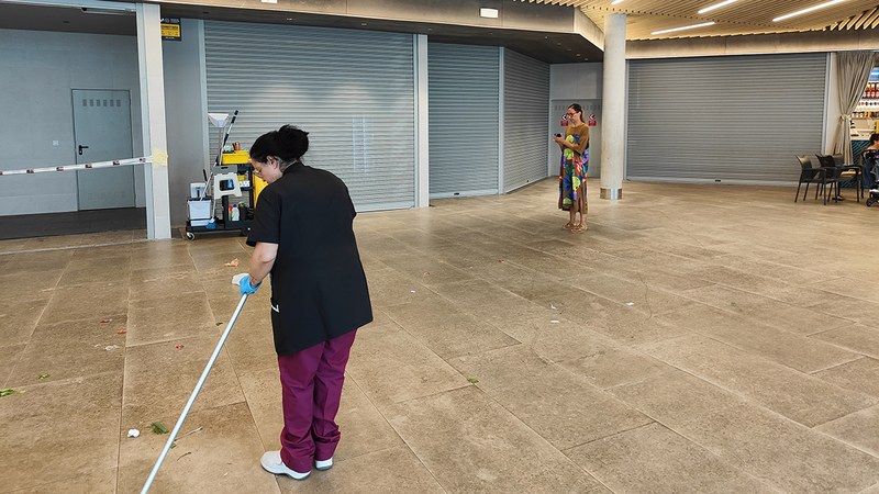 Merkataritza dinamizatzeko bulegoa merkatu plazan zabaltzeari "barregarria" deritzo Errebal Bizirik plataformak