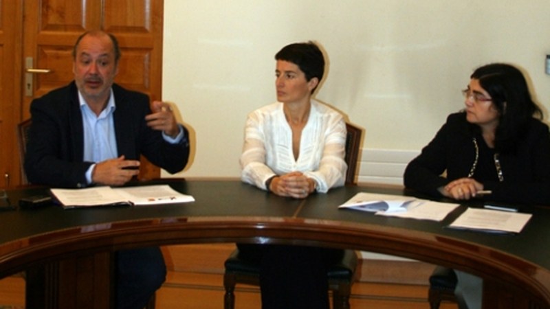 Merkataritzan enpleguari eusteko ekimenak