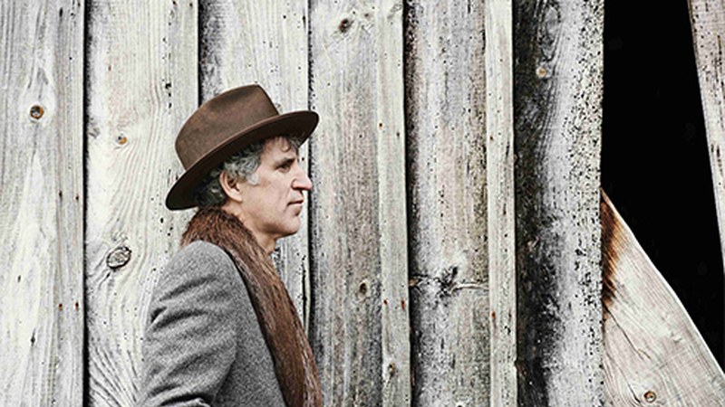 Mikel Erentxun, abeslaria: “Inspirazioa esnatzen da gaizki pasatzen ari zaren momentuetan”