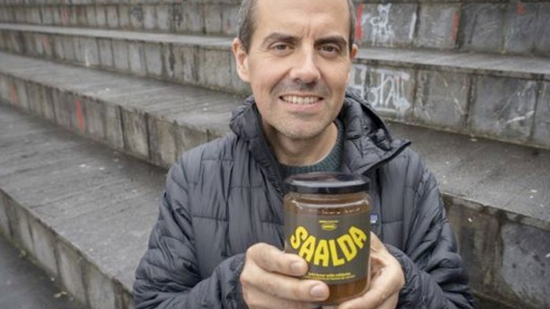 Mikel Lizarralde: «Saldak lagundu dezake mundua bizitzeko toki hobeago bat bihurtzen»