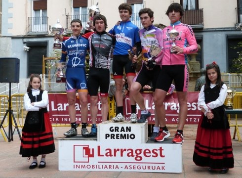 Mikel Salaberriak irabazi du Otxoa Memoriala