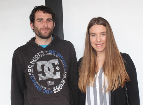 Mikel Ulazia eta Nerea Martin (LH-ko ikasleak): “Gazte asko ez dira kontziente euskarak lan-munduan duen garrantziaz”