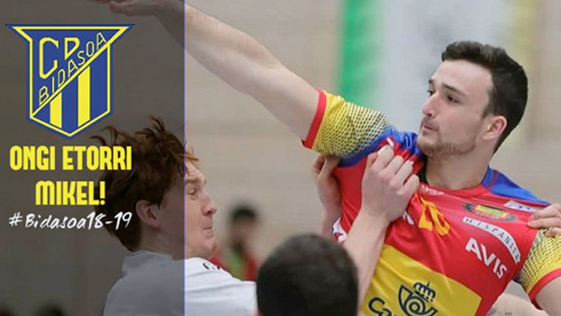 Mikel Zabala eskubaloi jokalariak Irungo Bidasoa taldearekin fitxatu du