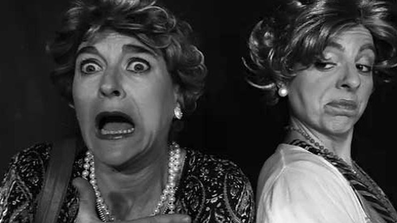 Mikroantzerki saio bikoitza domeka eguerdian Biharrianen