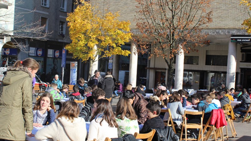 Mintzodromoarekin hasi dira Euskararen Eguna ospatzeko ekitaldiak