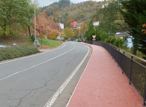 Mirafloresen ondoan parke naturala eta baso-lorategia sortzeko eta egokitzeko lanak 226.757 eurotan adjudikatu dira