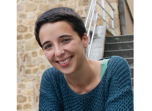 Miren Amuriza (bertsolaria): "Gure eguneroko jarrerarekin ere lagundu genezake”