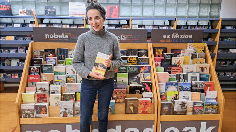 Miren Amuriza izan da Harixa Emoten literatur tertulien otsaileko saioan