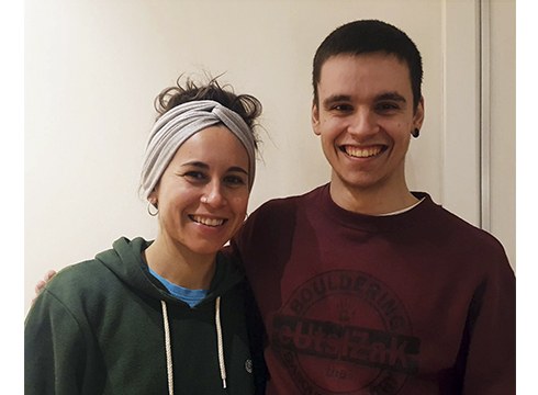 Miren eta Iosu Zulaika, musikariak: “Arraroa da sare sozialetan zuzeneko kontzertuak eskaintzea”