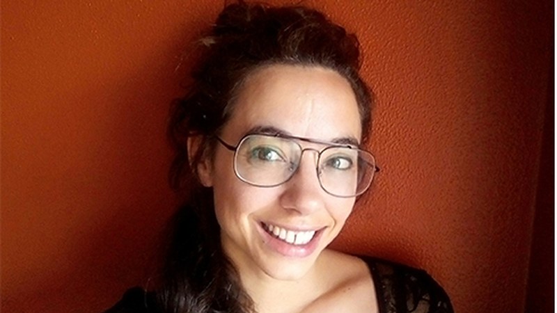 Miren Larrea, Kotondarrak: “Ikuskizunak helduak hunkitu eta txikiak jolasean sartzen ditu”