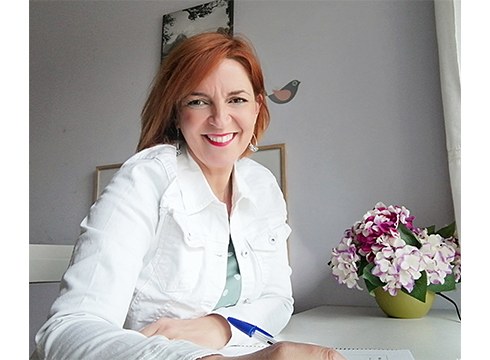 Miren Ros, hezitzailea: “Telefono mugikorra guk kontrolatu beharko genuke, ez berak gu”