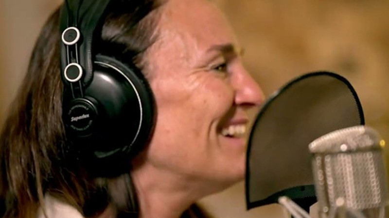 Monica Matabuena abeslaria arituko da domekako Portalea Musika Klubean