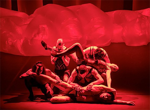 "Moor Krad" dantza ikuskizuna eskainiko du Ertza konpainiak gaur Coliseo antzokian