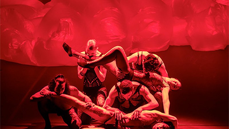 "Moor Krad" dantza ikuskizuna eskainiko du Ertza konpainiak gaur Coliseo antzokian