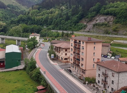 Mugakide diren herrien arteko mugikortasuna baimendu du Eusko Jaurlaritzak