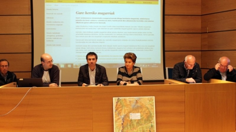 Mugarrien lana formatu guztietarako sareratu dute