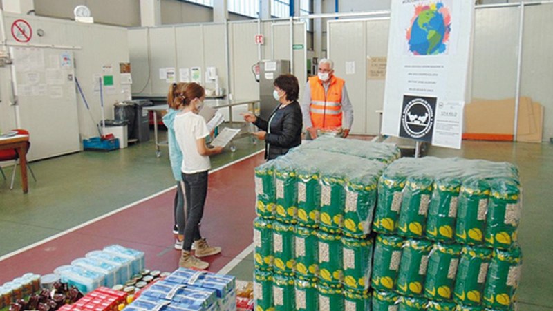 Munduari Kolorea Ematen elkarteak janari-bilketa egingo du irailaren 29-30ean