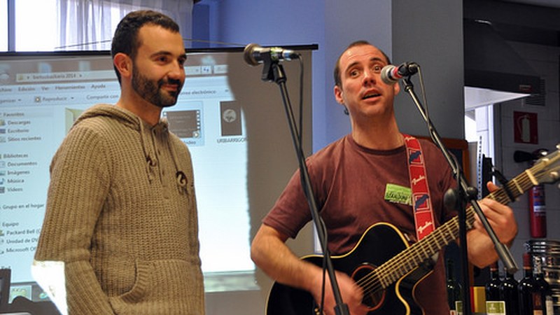 "Munduko musikekin bertsotan" asteazkenean