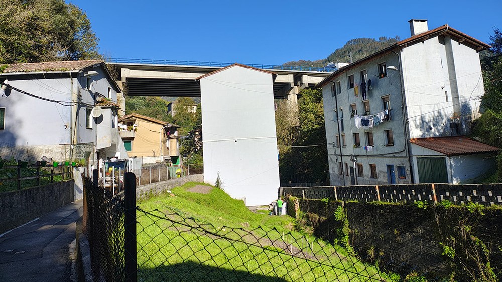 Murrategi auzoa “atzerapenik gabe” biziberritzen hasteko eskatu du Eibarko EH Bilduk