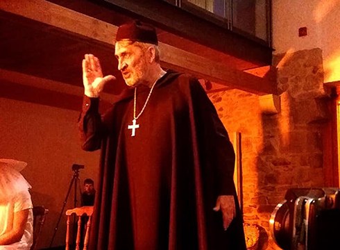 Musika, antzerkia eta dantza uztartzen dituen “Herejia” aurkeztuko dute zapatuan