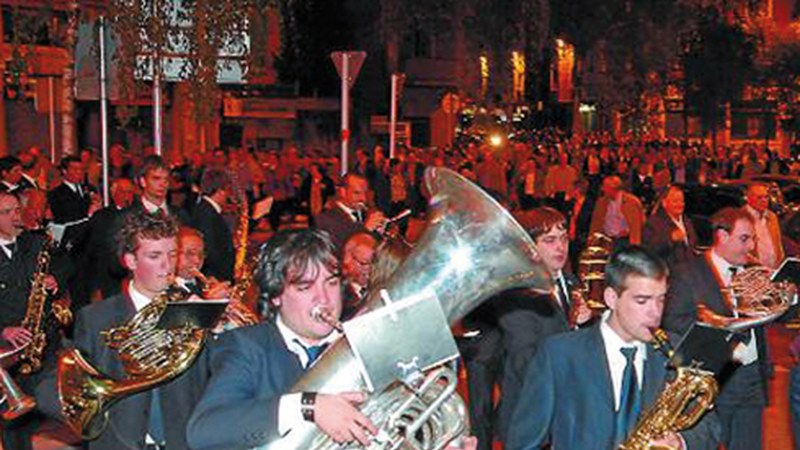 Musika Bandak Santa Zezilia Serenata eskainiko du bihar gauez