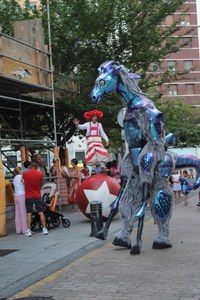 Musika, umeentzako ekintzak eta Drag tailerra nagusi San Juan eguneko arratsaldean
