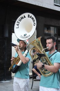 Musika, umeentzako ekintzak eta Drag tailerra nagusi San Juan eguneko arratsaldean