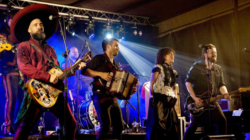 Musikaz eta jai-giroaz beteko da Untzaga zapatuan, Gazte Egunaren harira