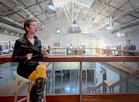 Mutazioak zer diren azaldu du Ana Galarraga zientzia dibulgatzaileak "Koronabirusaren gakoak" tartean