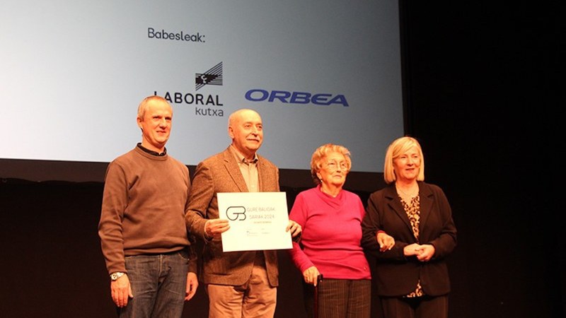 Nagusilan elkarteari eman diote 'Gure balioak' saria 'Gizarte ekimena' atalean