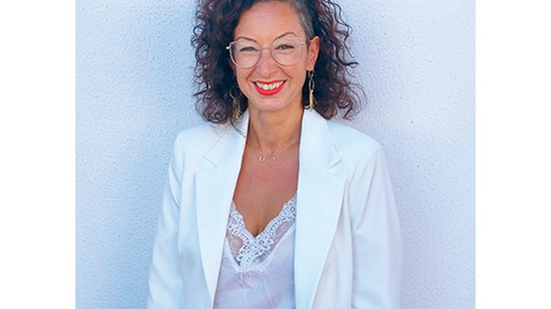 Naiara Gutierrez: “Niretzat Irun eta Hendaia artean ez dago mugarik, baina pertsona beltz batentzat bai”