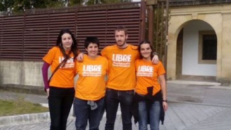 Naroa Ariznabarreta eta AP-8 autobidea moztu zuten beste lau auzipetuak absolbitu dituzte