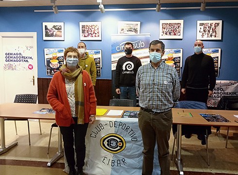 Nazioarteko Itsaspeko Zinema Zikloa eta argazki erakusketa aurkeztu dituzte Klub Deportiboan