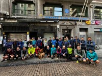 Negutrail borobila bizi izan zen igandean Oihana Azkorbebeitia mendi-korrikalariarekin Negutrail borobila bizi izan zen igandean Oihana Azkorbebeitia mendi-korrikalariarekin