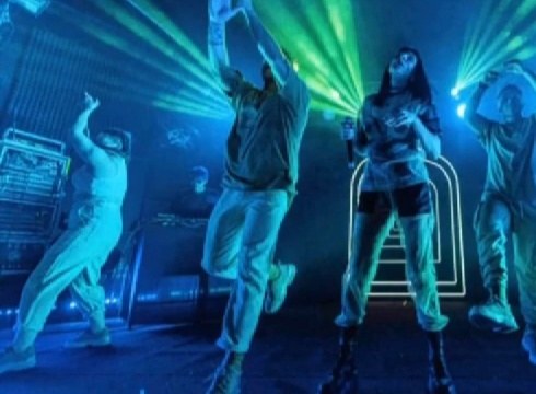 Neledantzak internet bidezko klasea emango du gaur arratsaldean, doan