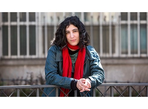 Nerea Barjola, politologoa: “Alcàsserko krimenaren inguruan eraikitako kontakizuna etengabe errepikatzen da”